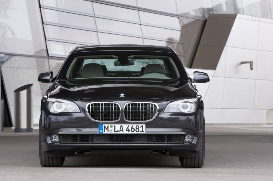  BMW 7-Series High Security 2009 года  (фото 41 из 44)